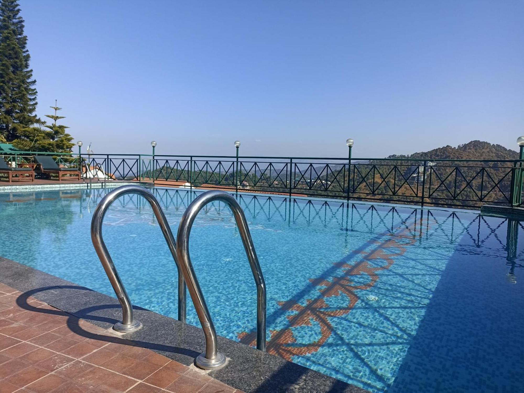 Kasauli Resort By Piccadily Extérieur photo