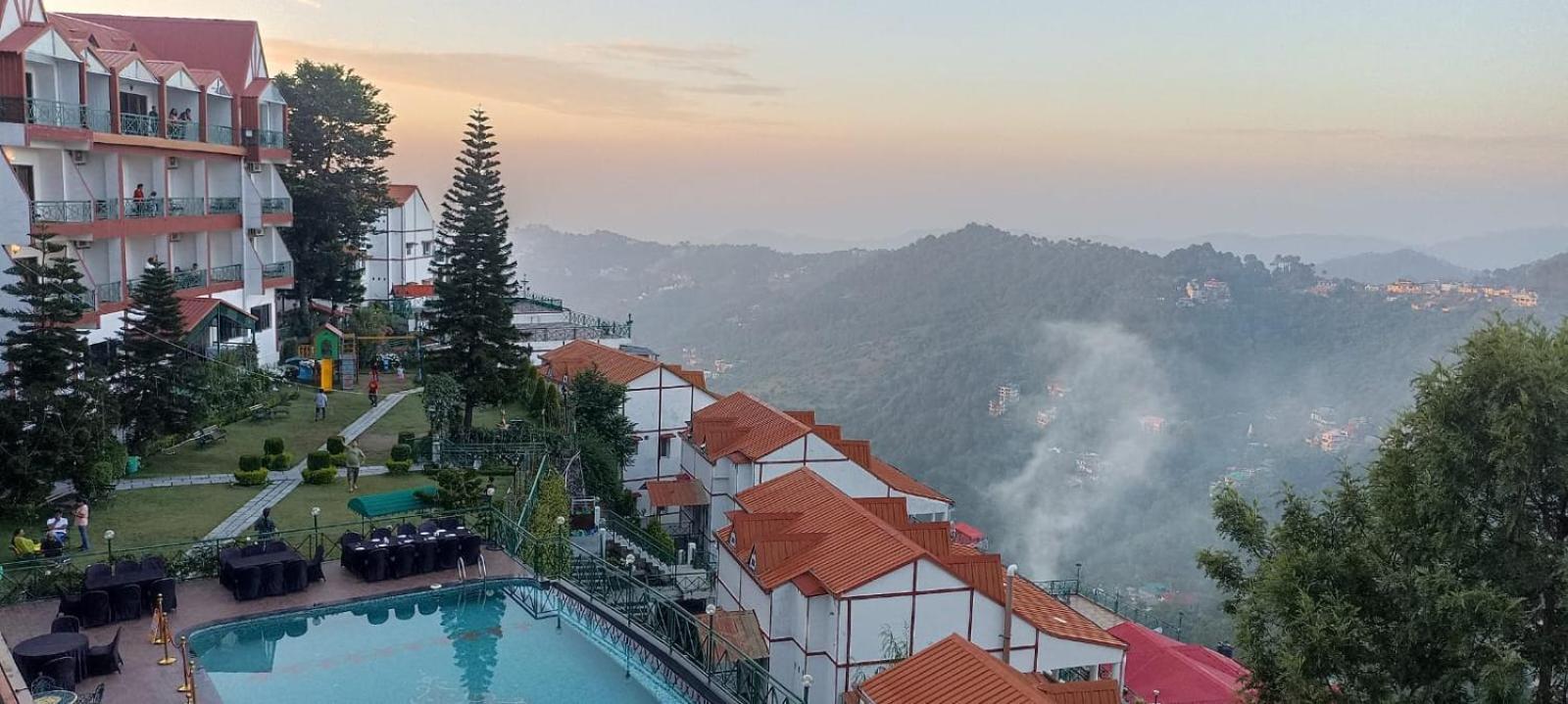 Kasauli Resort By Piccadily Extérieur photo