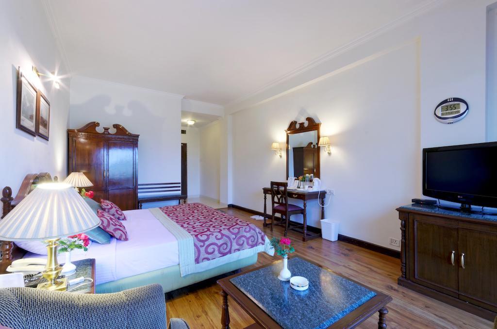 Kasauli Resort By Piccadily Extérieur photo